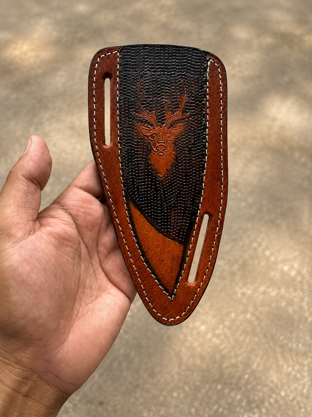 Stag Ridge Horizontal Leather Sheath – Hand-Engraved Fixed Blade Belt Cover